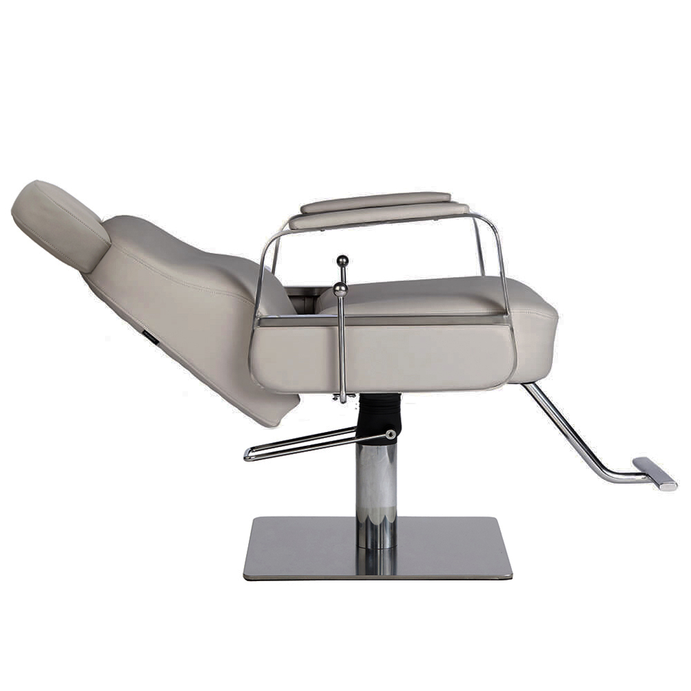 6217 Claudia_004-Reclined